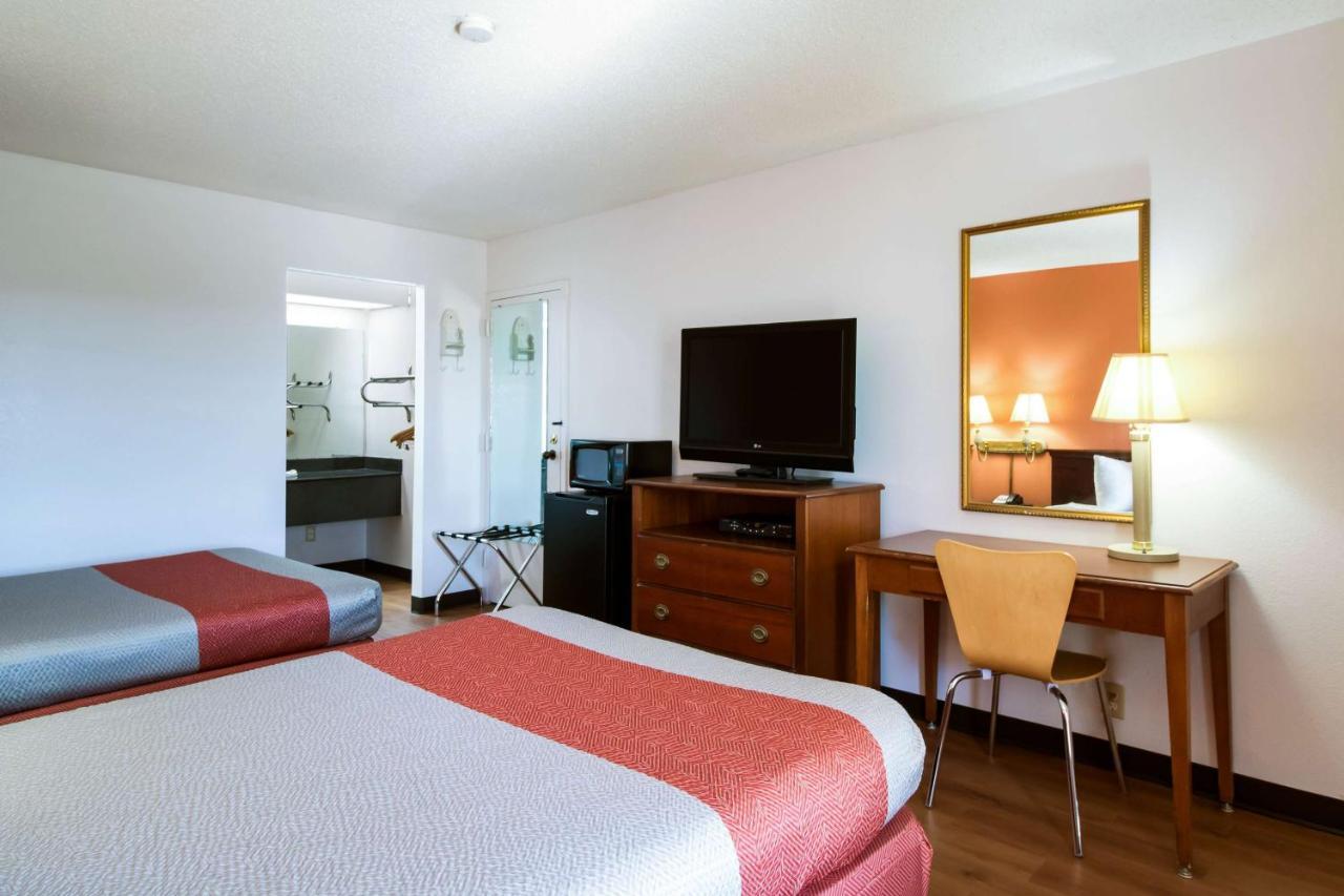 Motel 6-Holyoke, Ma Westfield Bagian luar foto