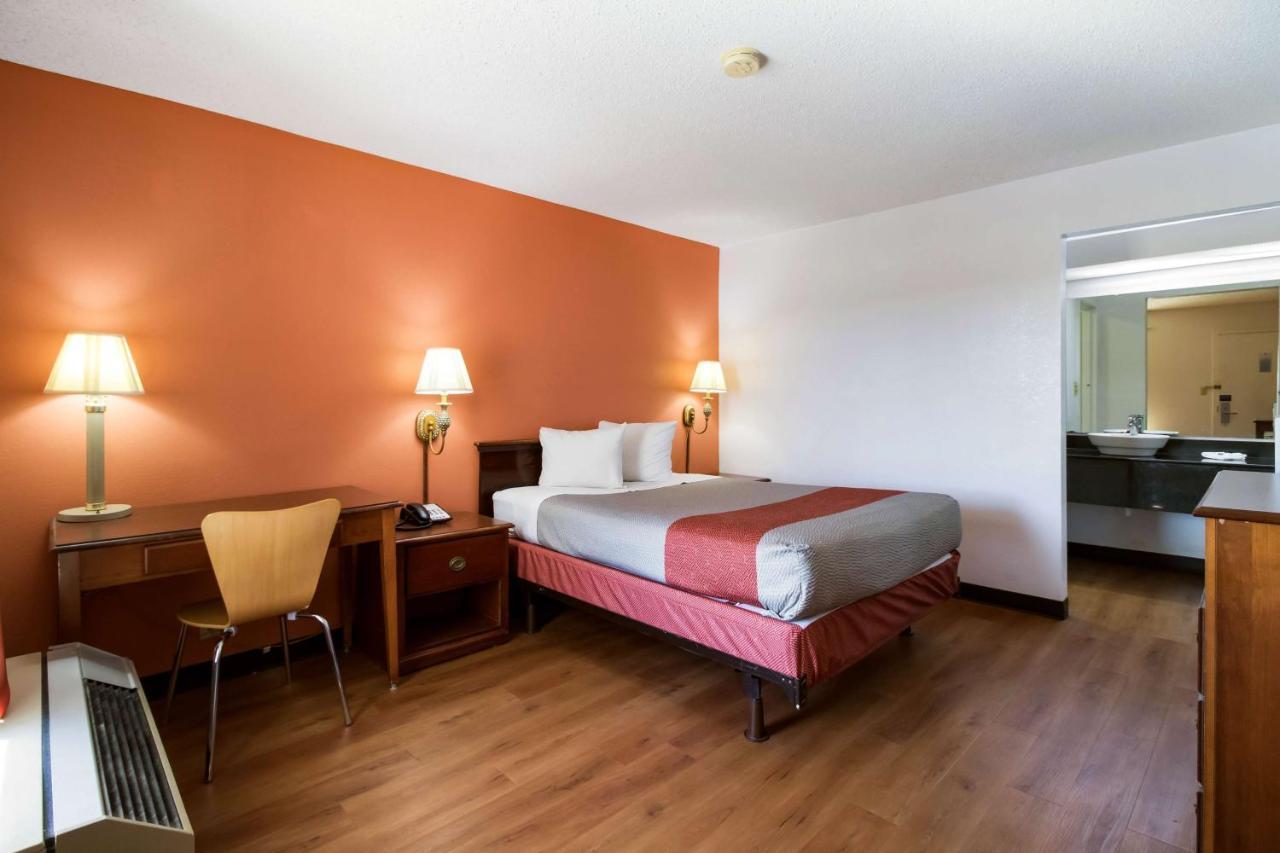 Motel 6-Holyoke, Ma Westfield Bagian luar foto